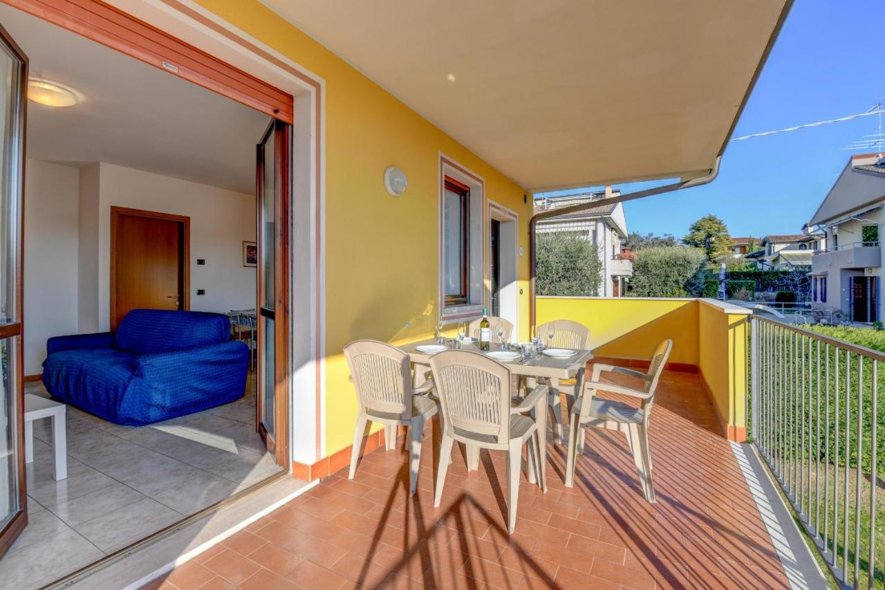 Residence Meridiana Peschiera del Garda Bagian luar foto