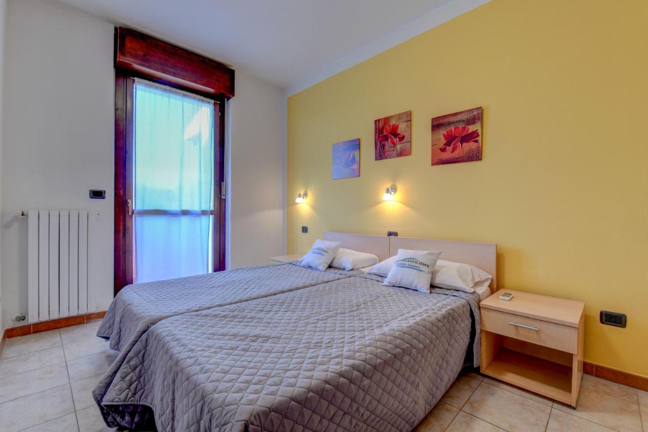 Residence Meridiana Peschiera del Garda Bagian luar foto