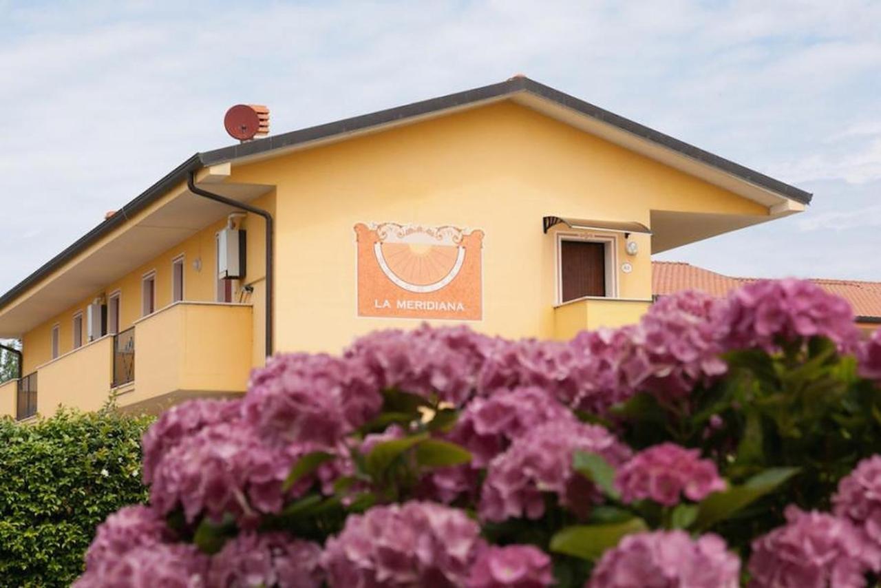 Residence Meridiana Peschiera del Garda Bagian luar foto