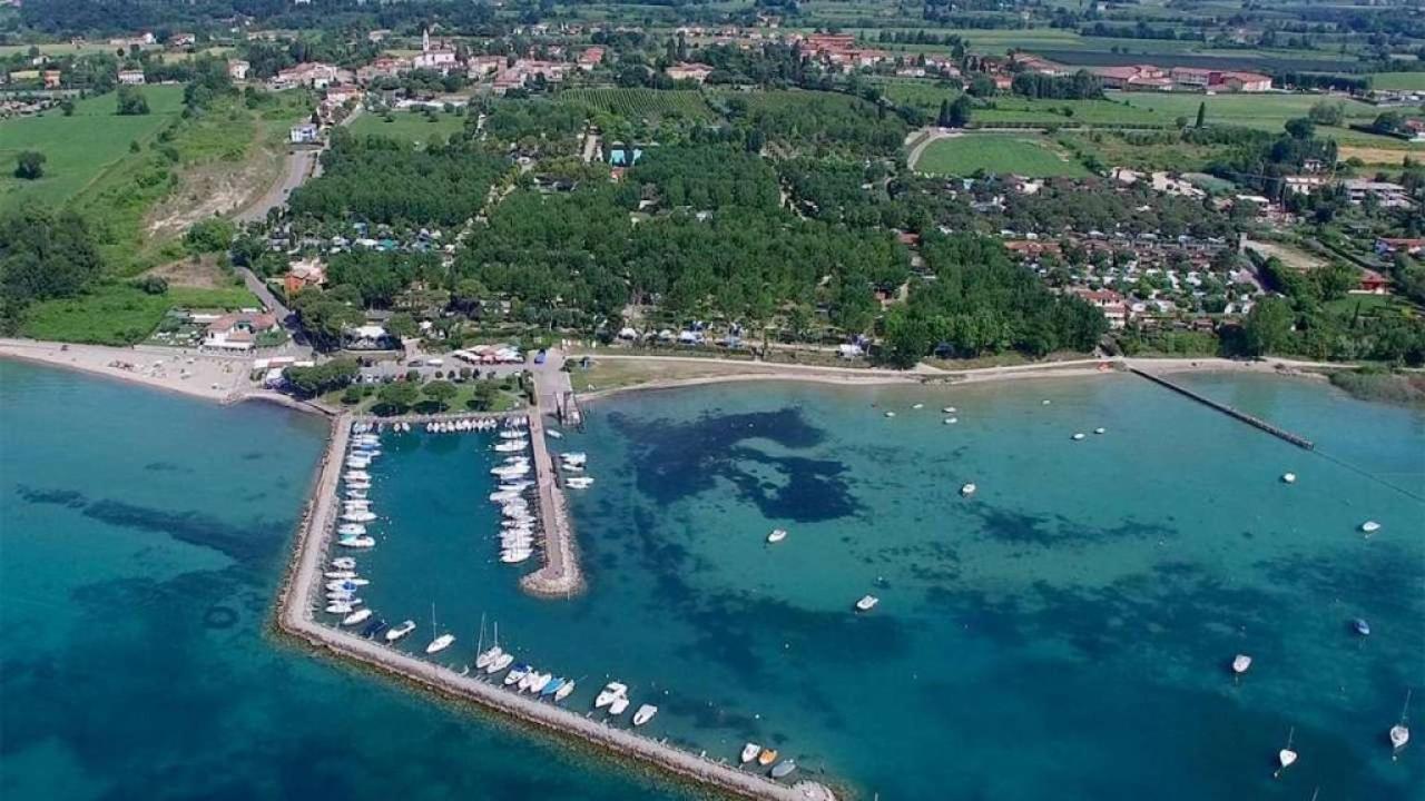 Residence Meridiana Peschiera del Garda Bagian luar foto